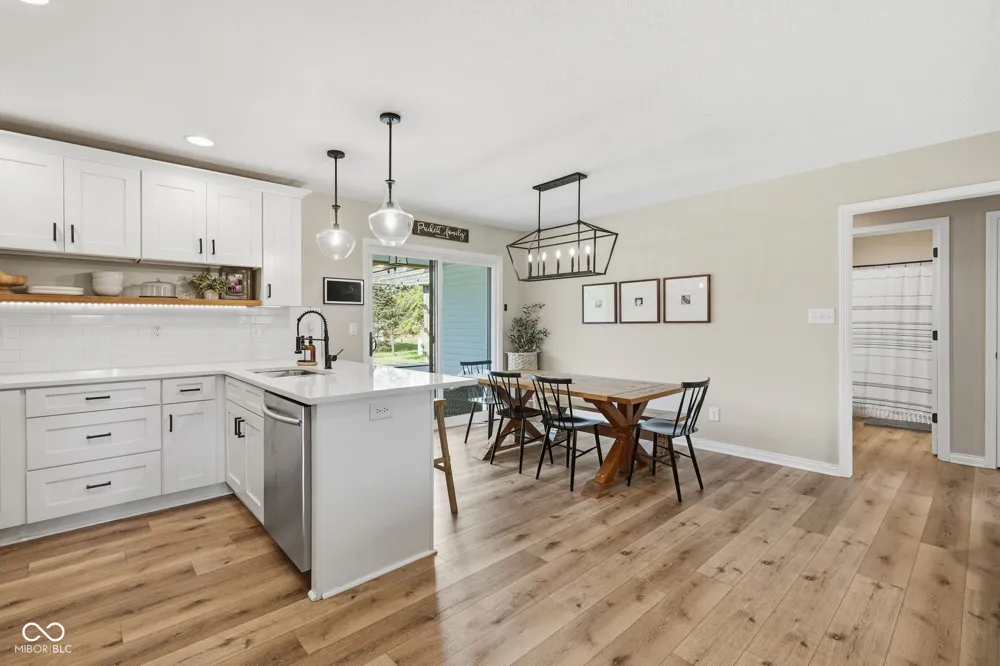 1043 Shadowlawn Avenue Greencastle, IN 46135