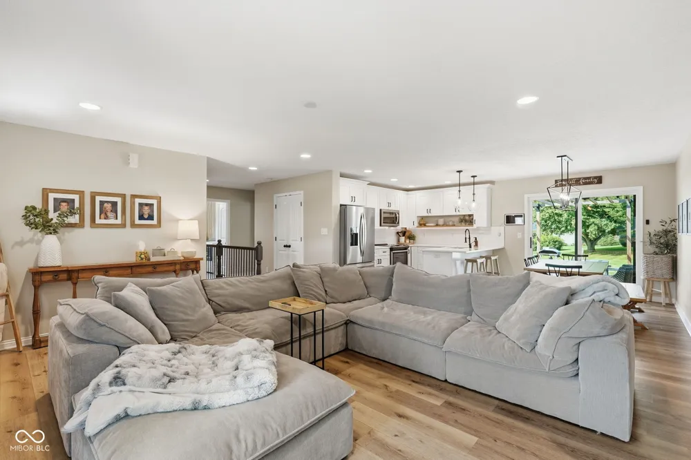 1043 Shadowlawn Avenue Greencastle, IN 46135