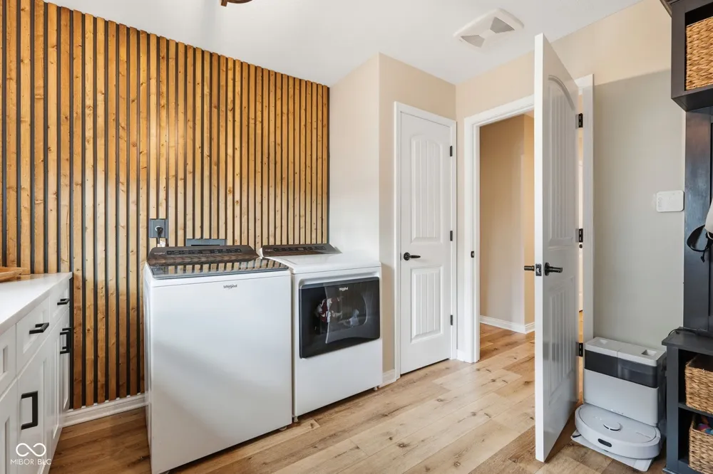 1043 Shadowlawn Avenue Greencastle, IN 46135