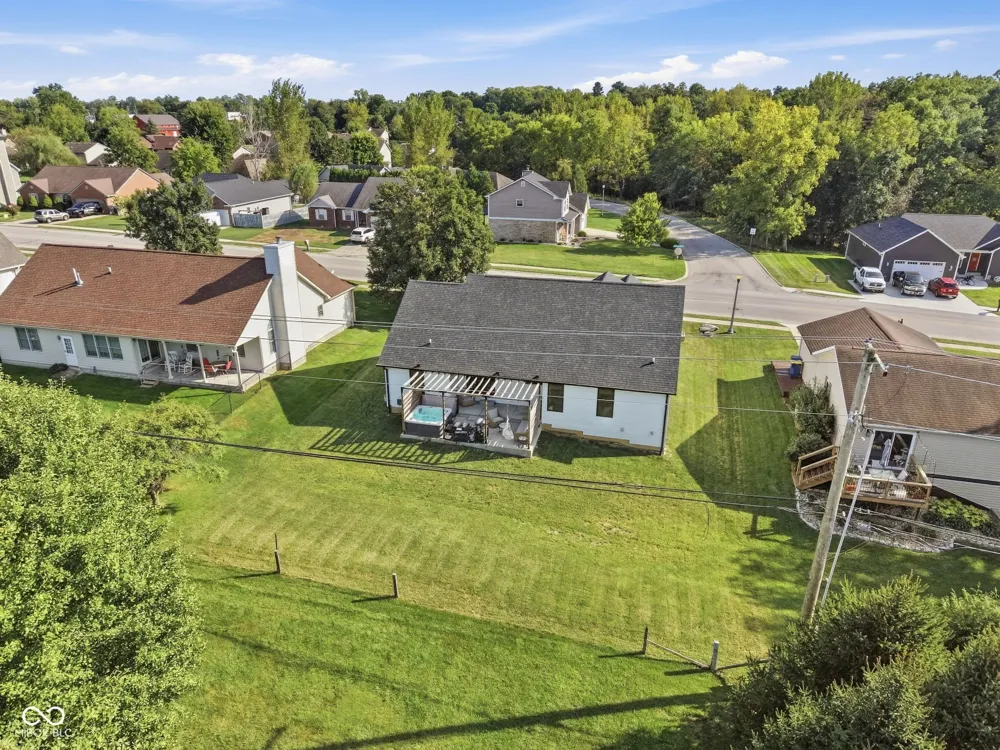 1043 Shadowlawn Avenue Greencastle, IN 46135