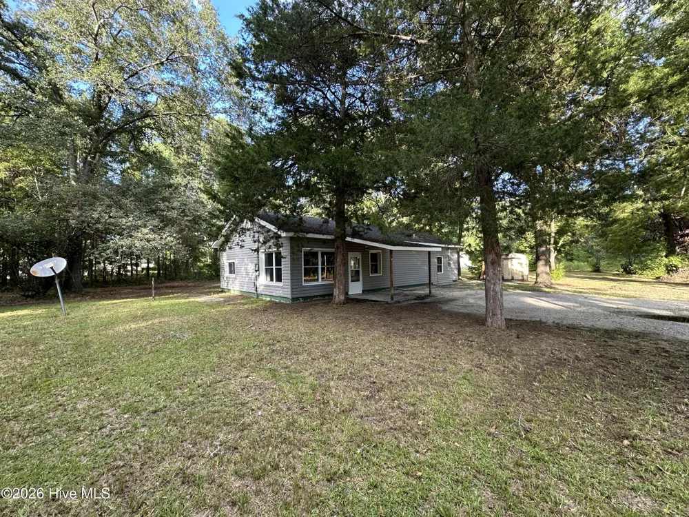 14821 Bayfield Road Laurel Hill, NC 28351