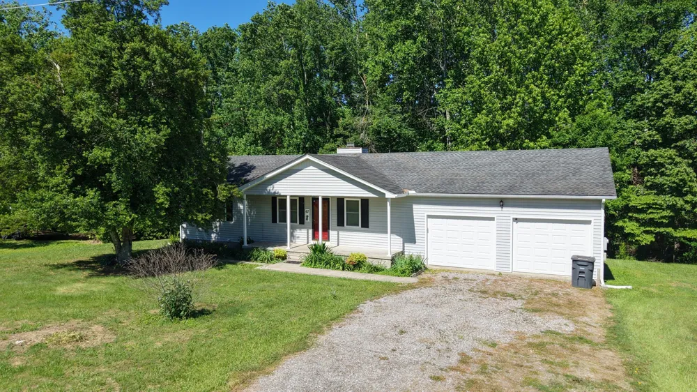 67 Hilco Dr Lafayette, TN 37083