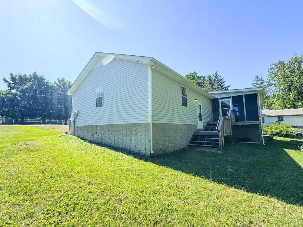 67 Hilco Dr Lafayette, TN 37083