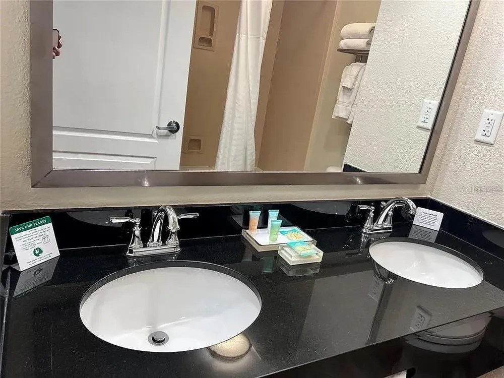 3000 MAINGATE LANE #219 Kissimmee, FL 34747