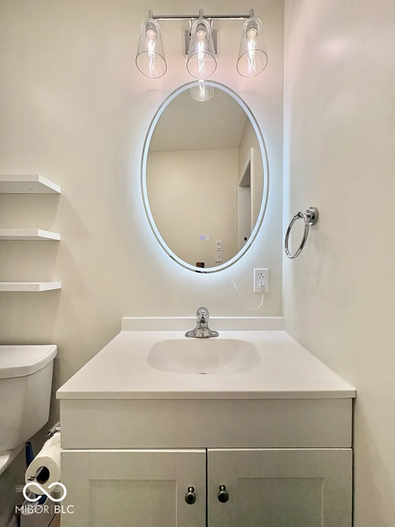 5717 Clover Maple Drive Fairland, IN 46126