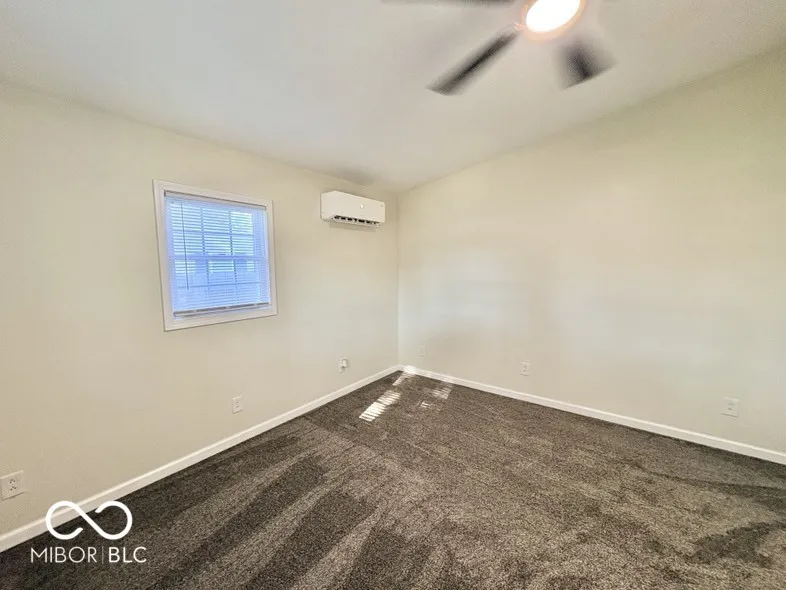 5717 Clover Maple Drive Fairland, IN 46126