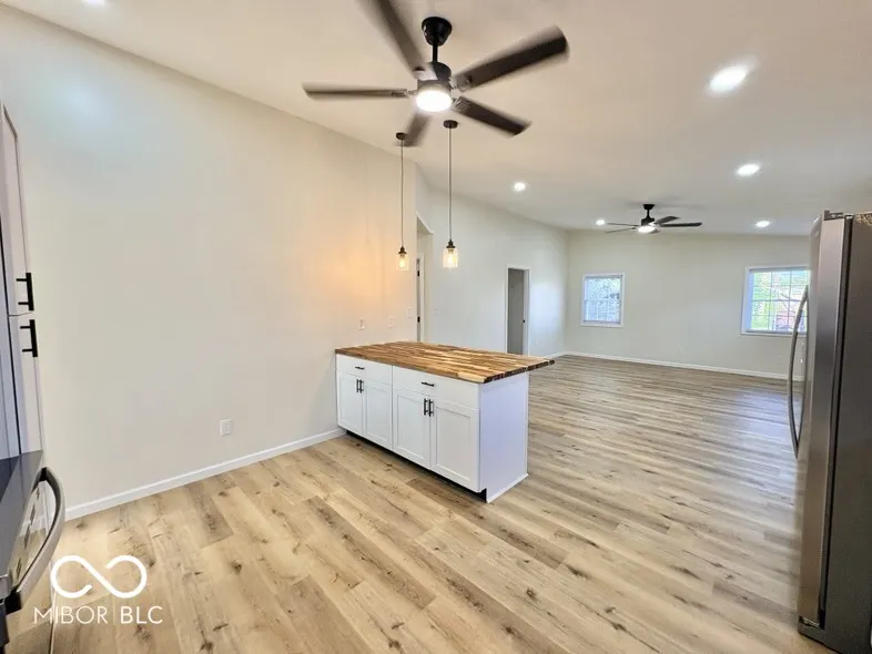 5717 Clover Maple Drive Fairland, IN 46126