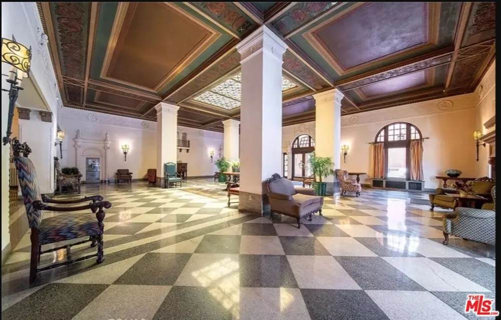 315 W 3rd Street #203 Long Beach, CA 90802