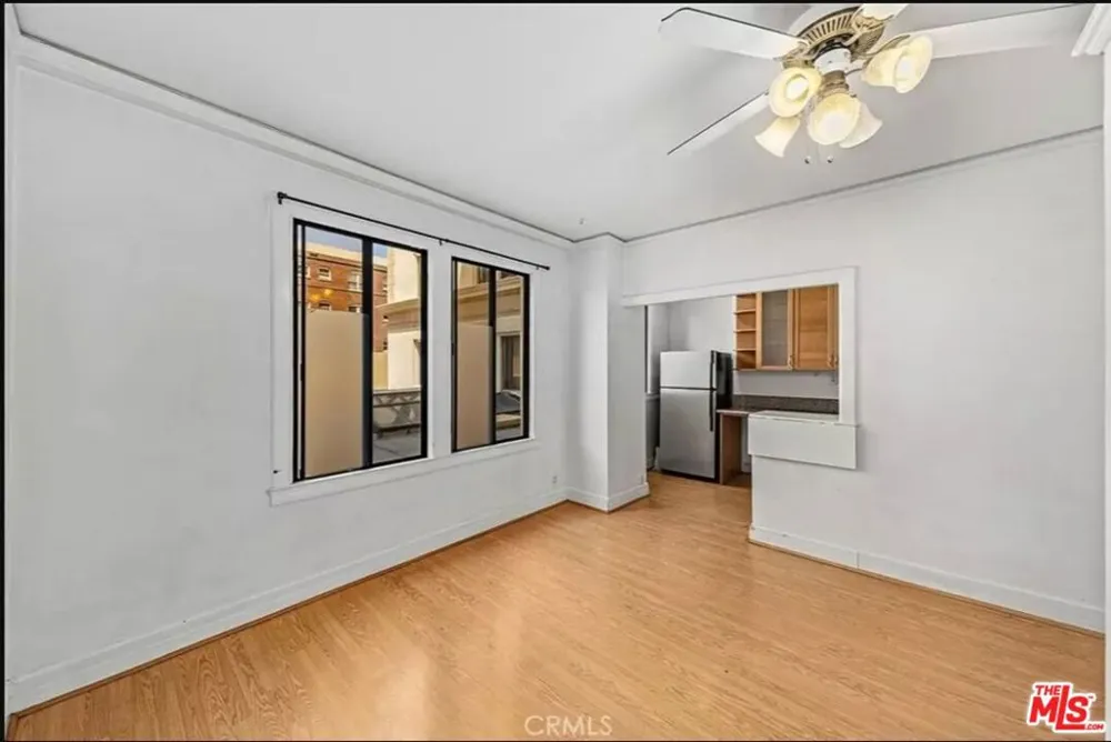 315 W 3rd Street #203 Long Beach, CA 90802