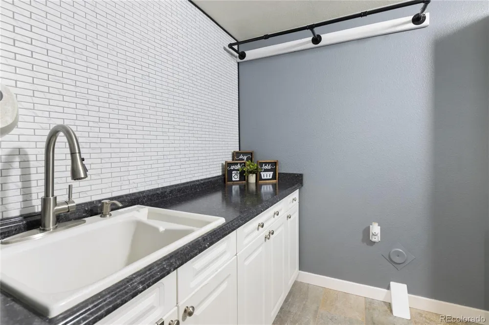 3115 Regent Drive Woodland Park, CO 80863