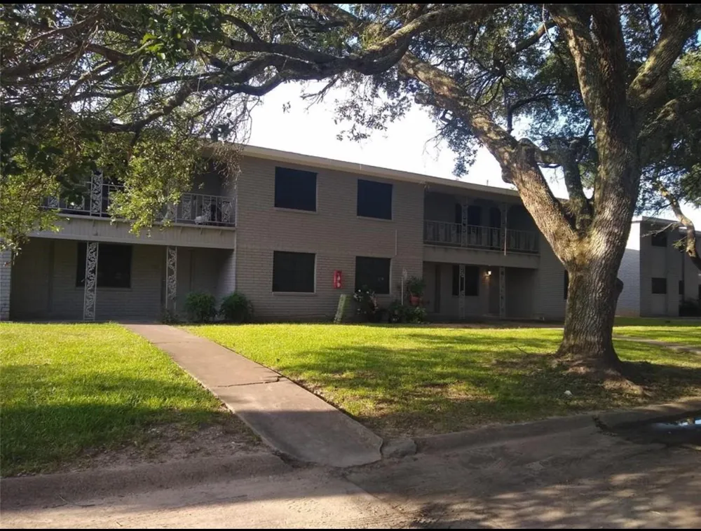 1867 Florida Drive Seabrook, TX 77586