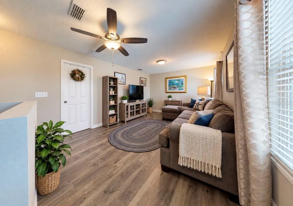 337 STAR SHELL DRIVE Apollo Beach, FL 33572