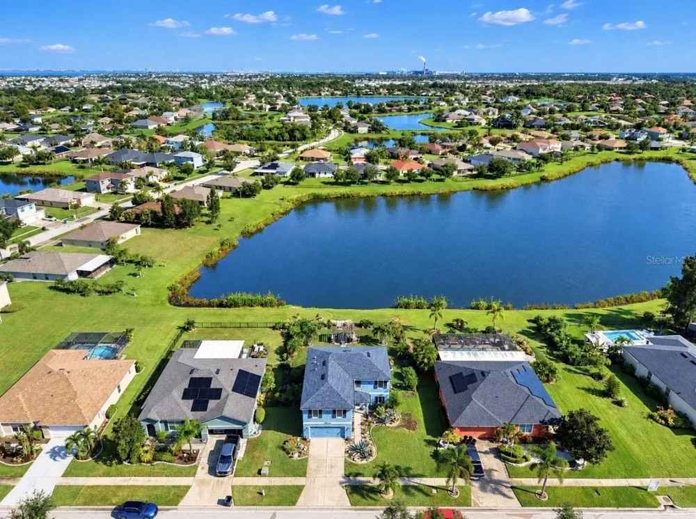 337 STAR SHELL DRIVE Apollo Beach, FL 33572