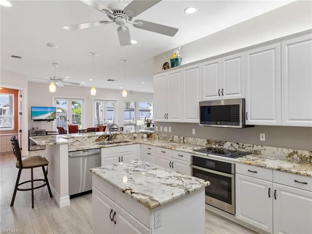 822 Cypress Lake Circle Fort Myers, FL 33919