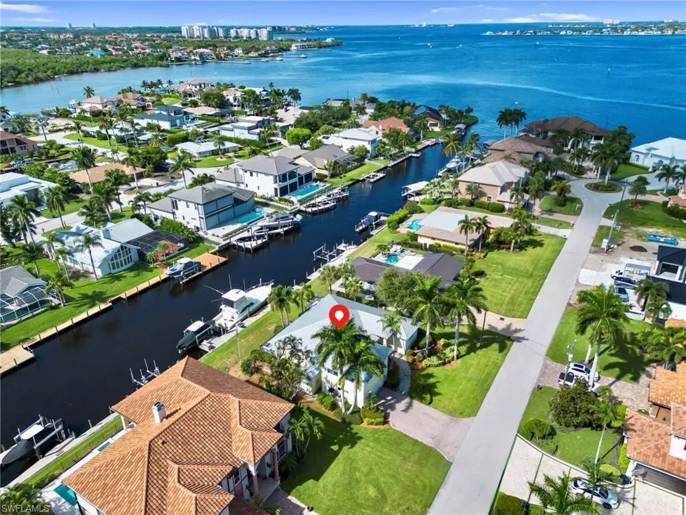 822 Cypress Lake Circle Fort Myers, FL 33919
