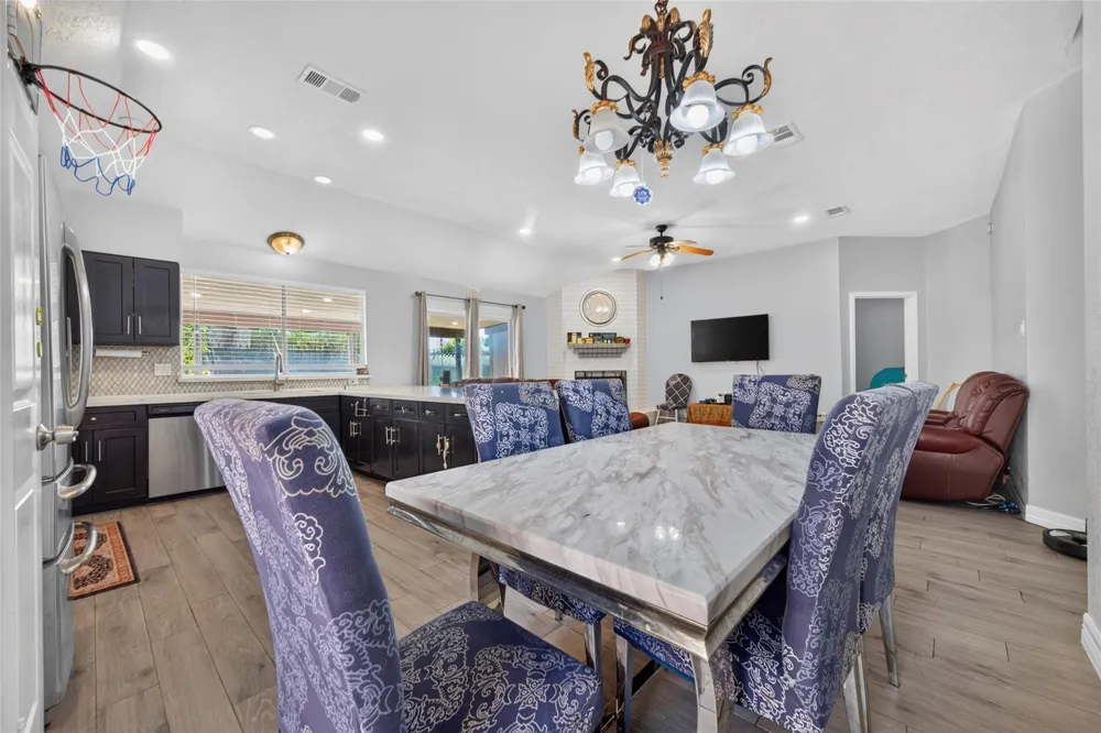 11719 Acadian Drive Houston, TX 77099