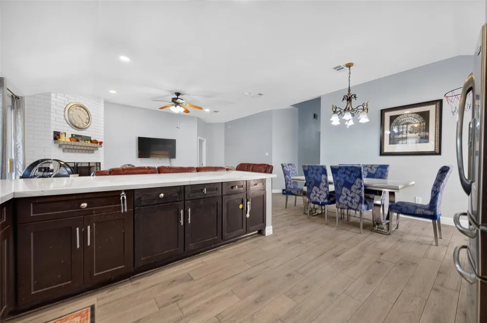 11719 Acadian Drive Houston, TX 77099