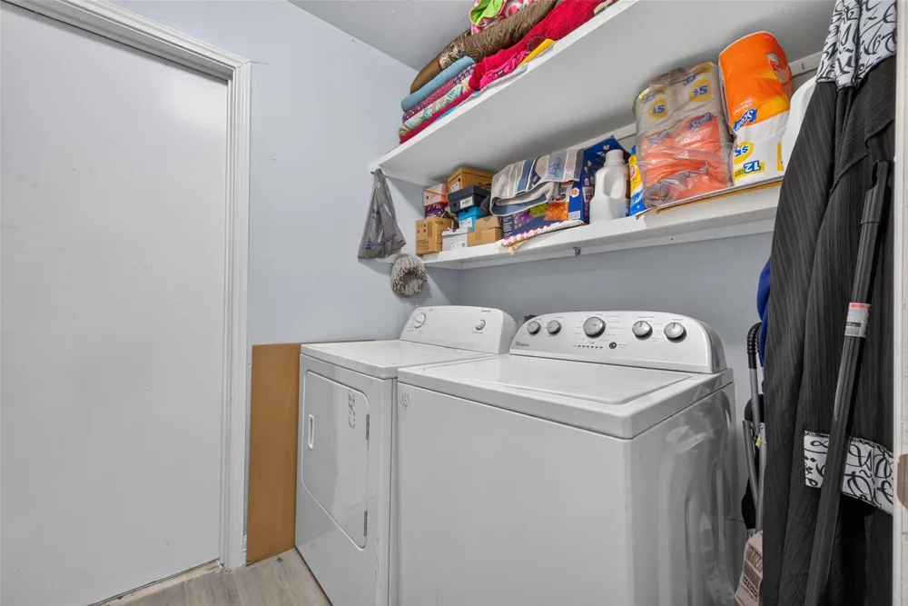 11719 Acadian Drive Houston, TX 77099