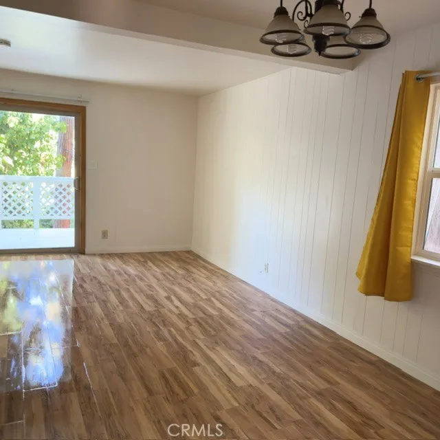 23719 Bowl Road Crestline, CA 92325
