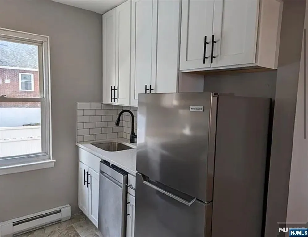 257 Essex Street 8 Hackensack, NJ 07601