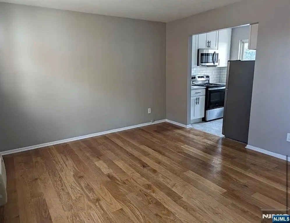 257 Essex Street 8 Hackensack, NJ 07601