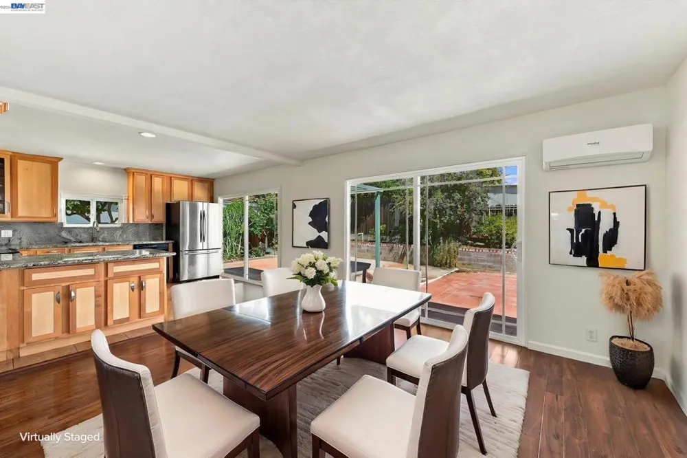 33438 University Dr Union City, CA 94587