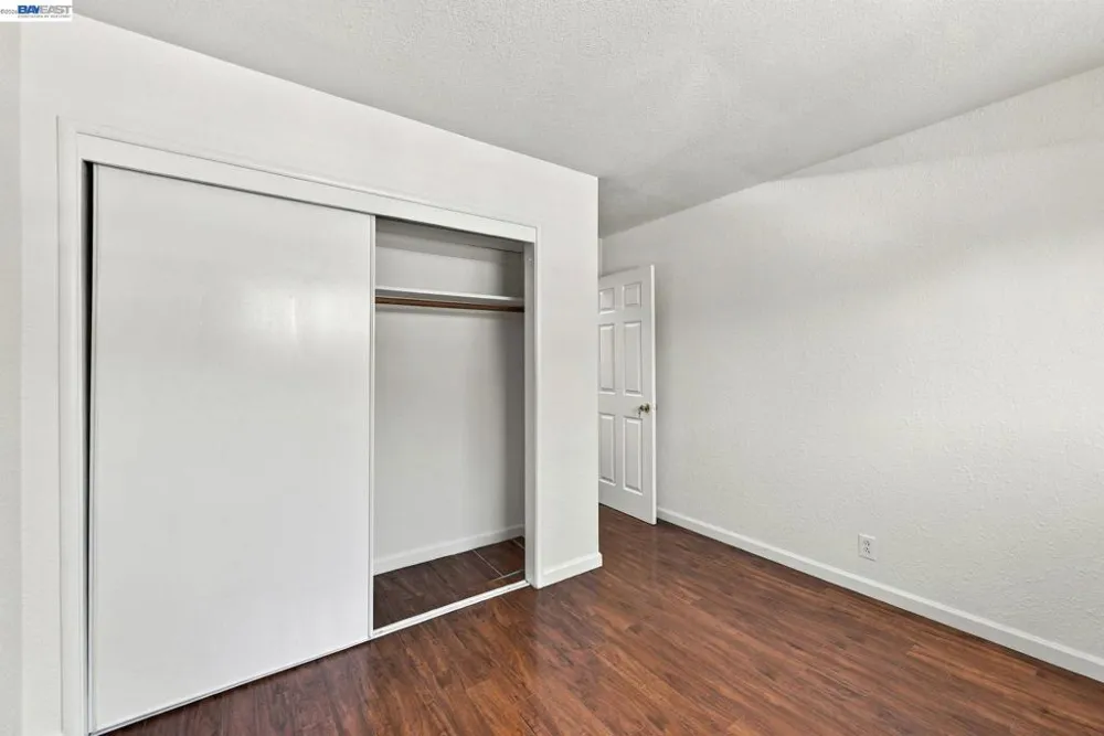 33438 University Dr Union City, CA 94587