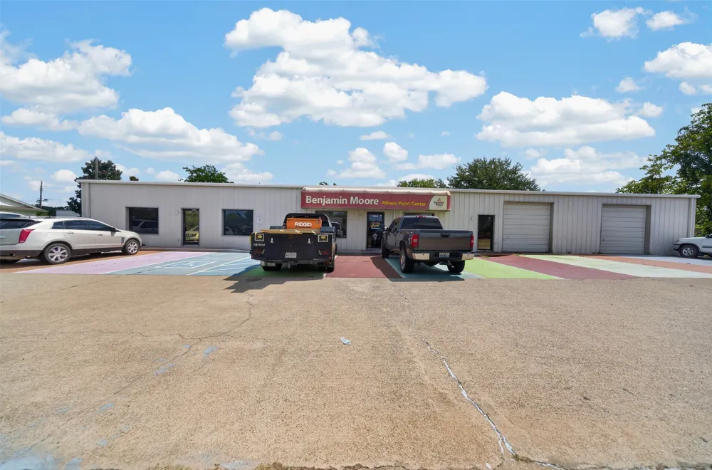 908 Palestine Street Athens, TX 75751