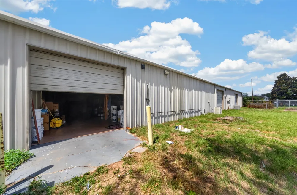908 Palestine Street Athens, TX 75751