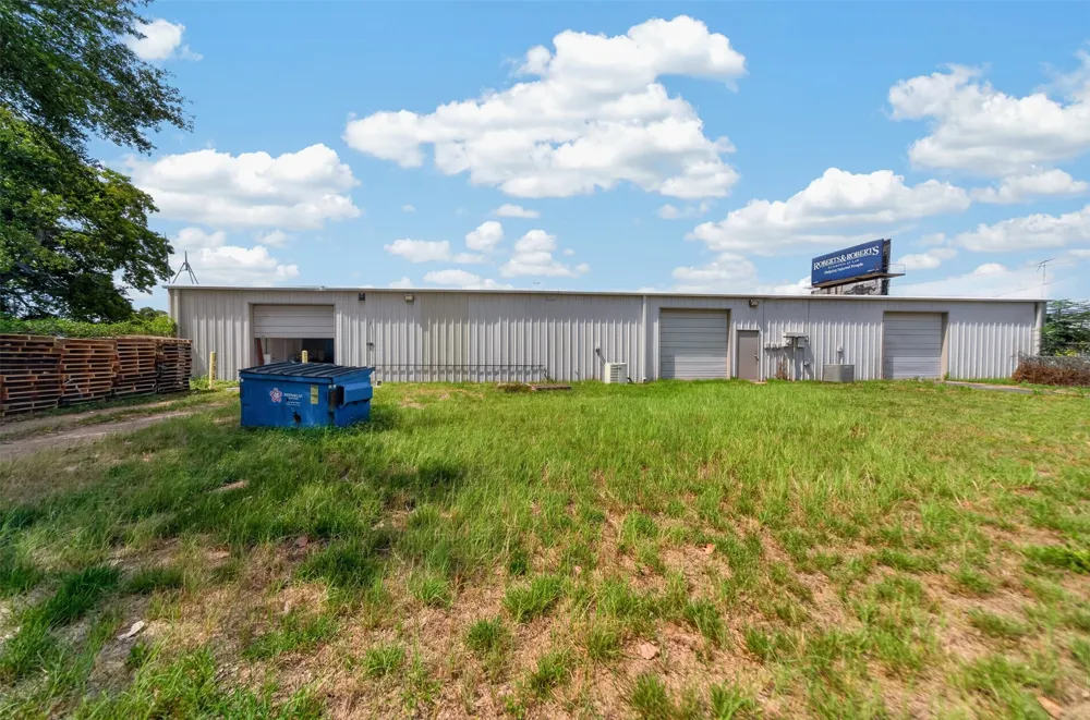 908 Palestine Street Athens, TX 75751