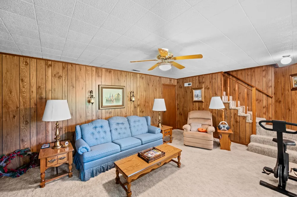 663 Asbury Rd Camden, TN 38320