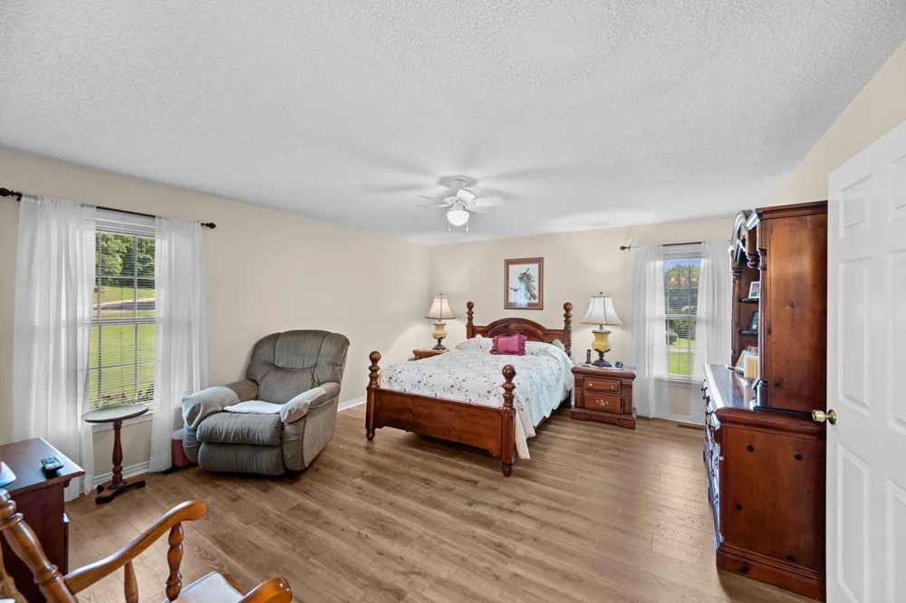 663 Asbury Rd Camden, TN 38320