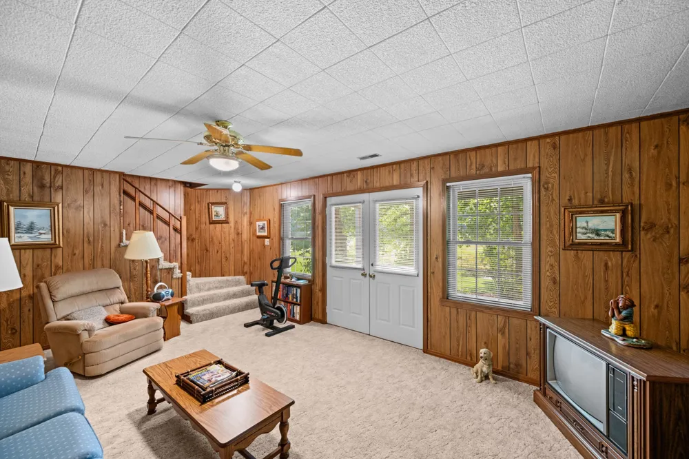663 Asbury Rd Camden, TN 38320