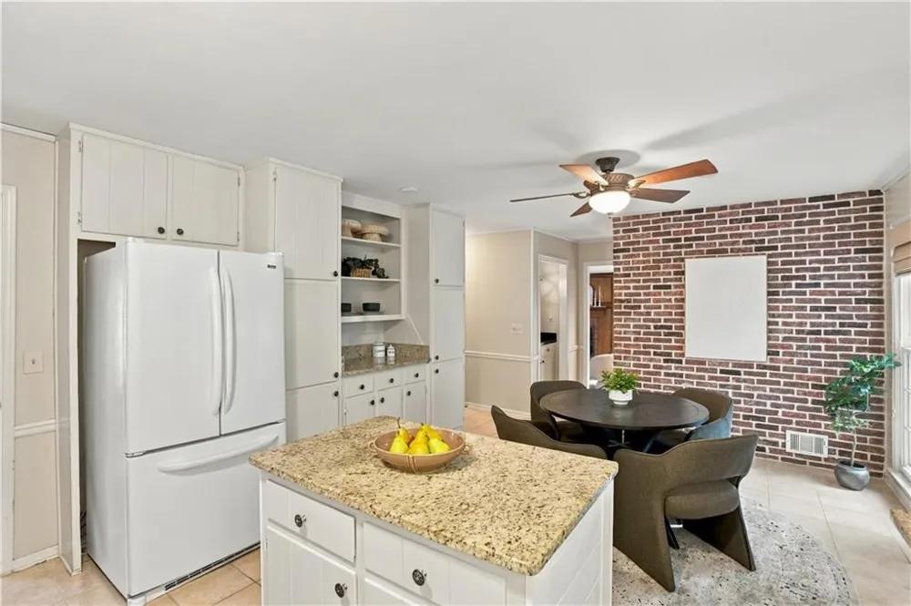 4086 Howell Ferry Road Duluth, GA 30096
