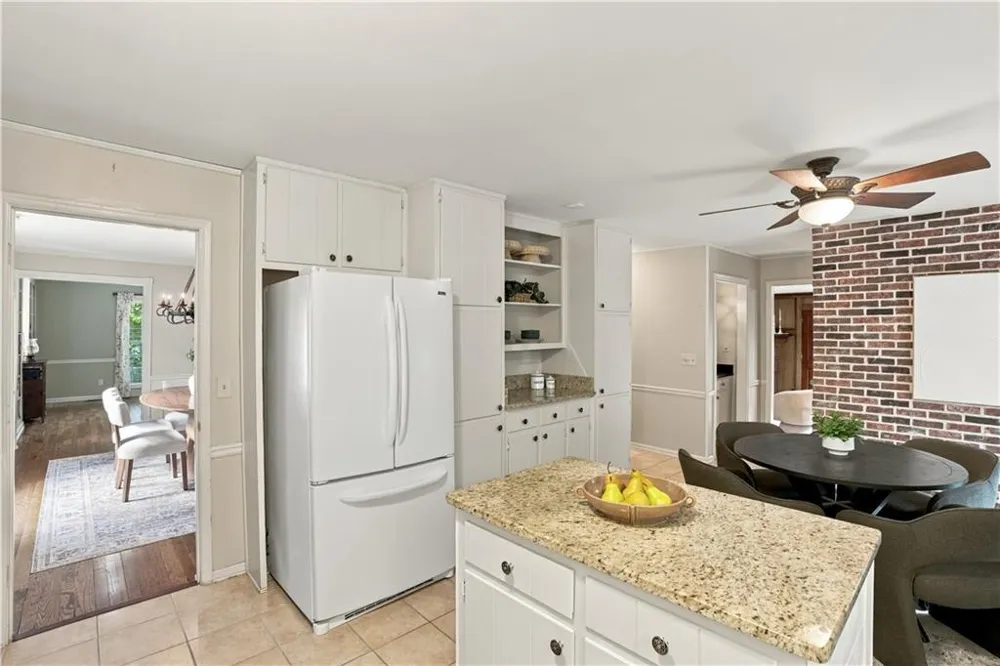 4086 Howell Ferry Road Duluth, GA 30096