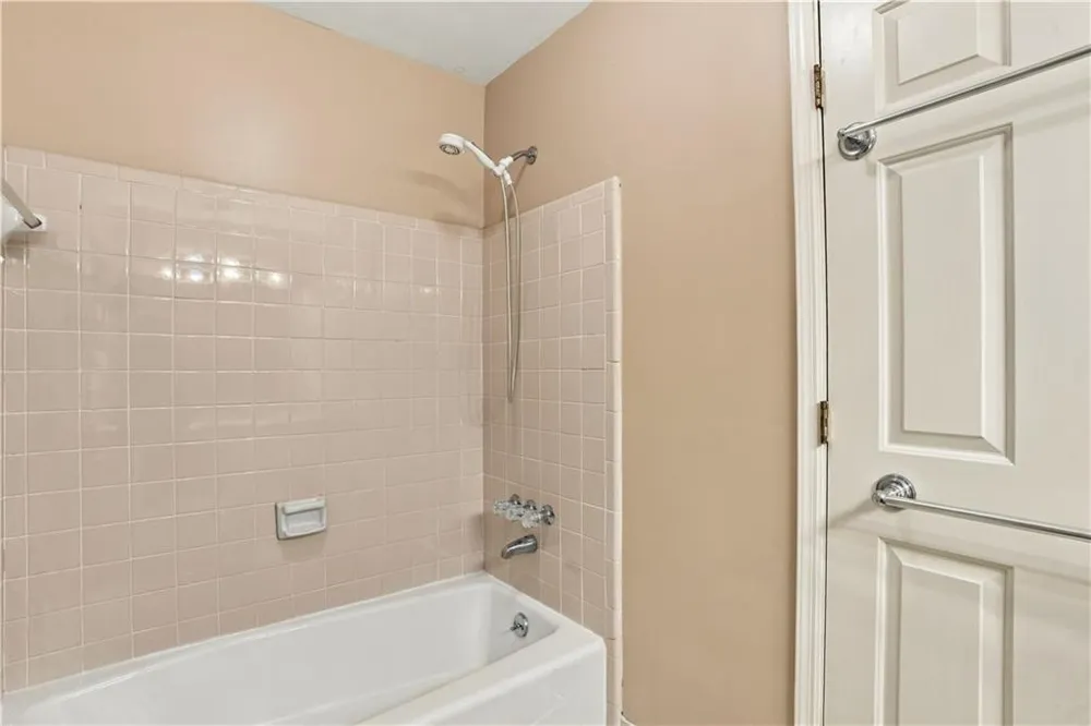 4086 Howell Ferry Road Duluth, GA 30096