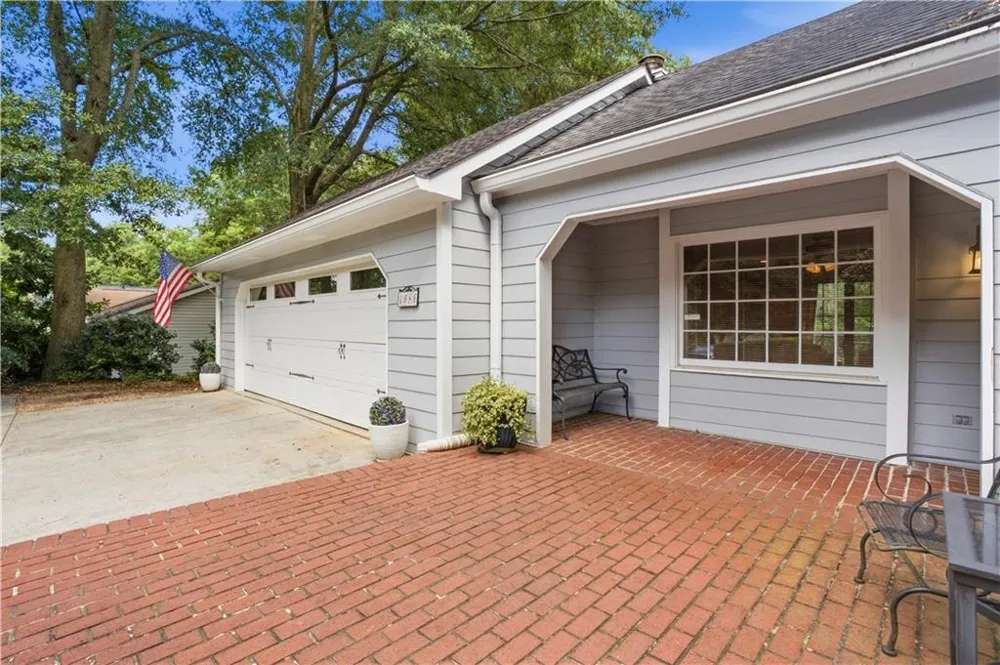 4086 Howell Ferry Road Duluth, GA 30096