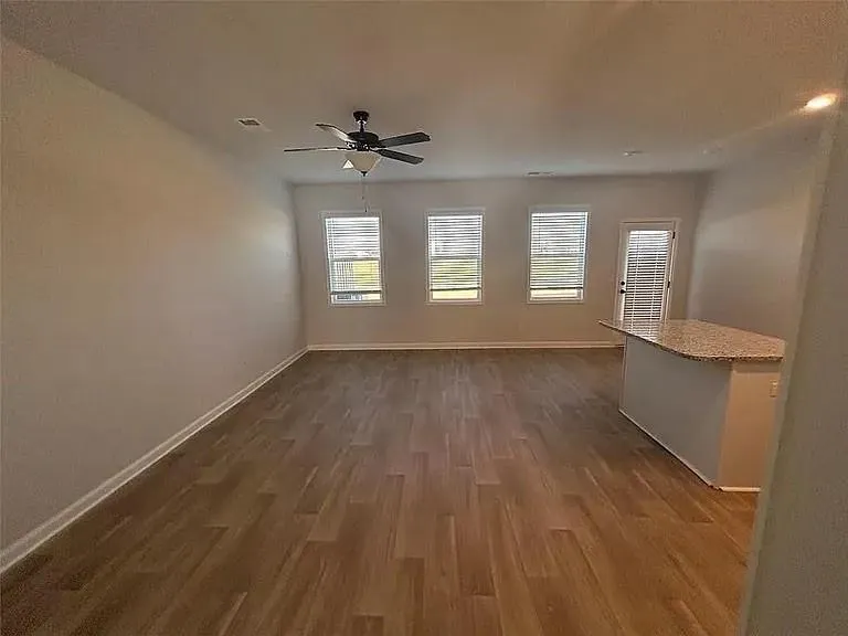 129 Lauren Street Adairsville, GA 30103