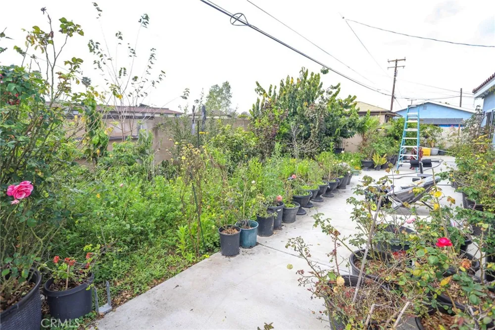 11239 Bowles Avenue Garden Grove, CA 92841