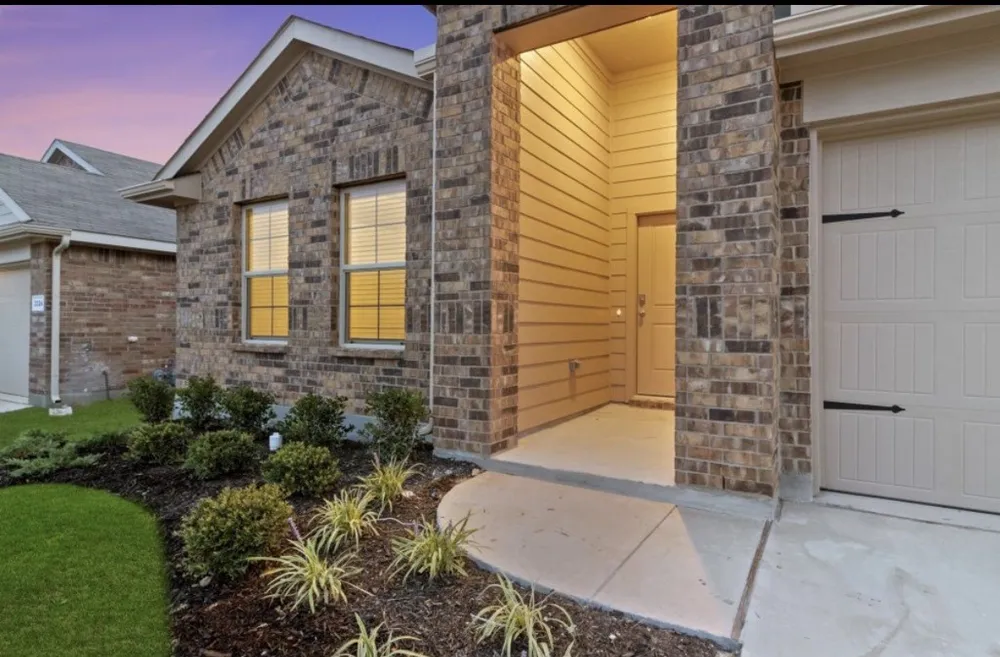 2432 Edisto Beach Drive Fort Worth, TX 76108