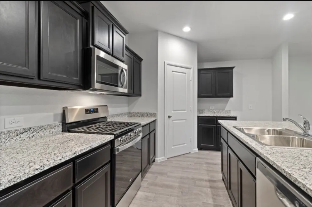 2432 Edisto Beach Drive Fort Worth, TX 76108