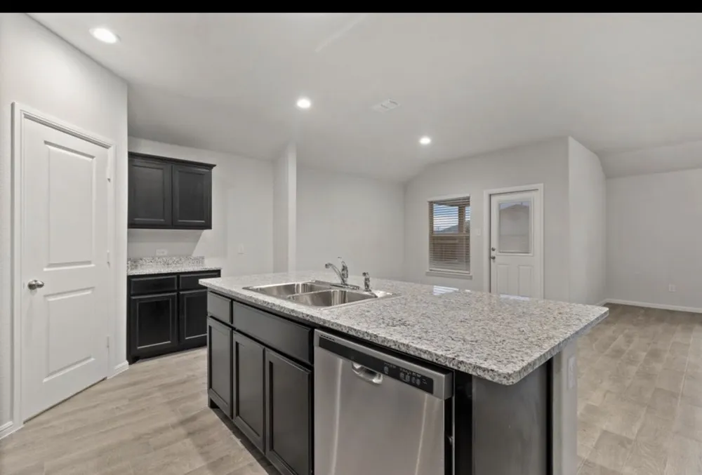 2432 Edisto Beach Drive Fort Worth, TX 76108