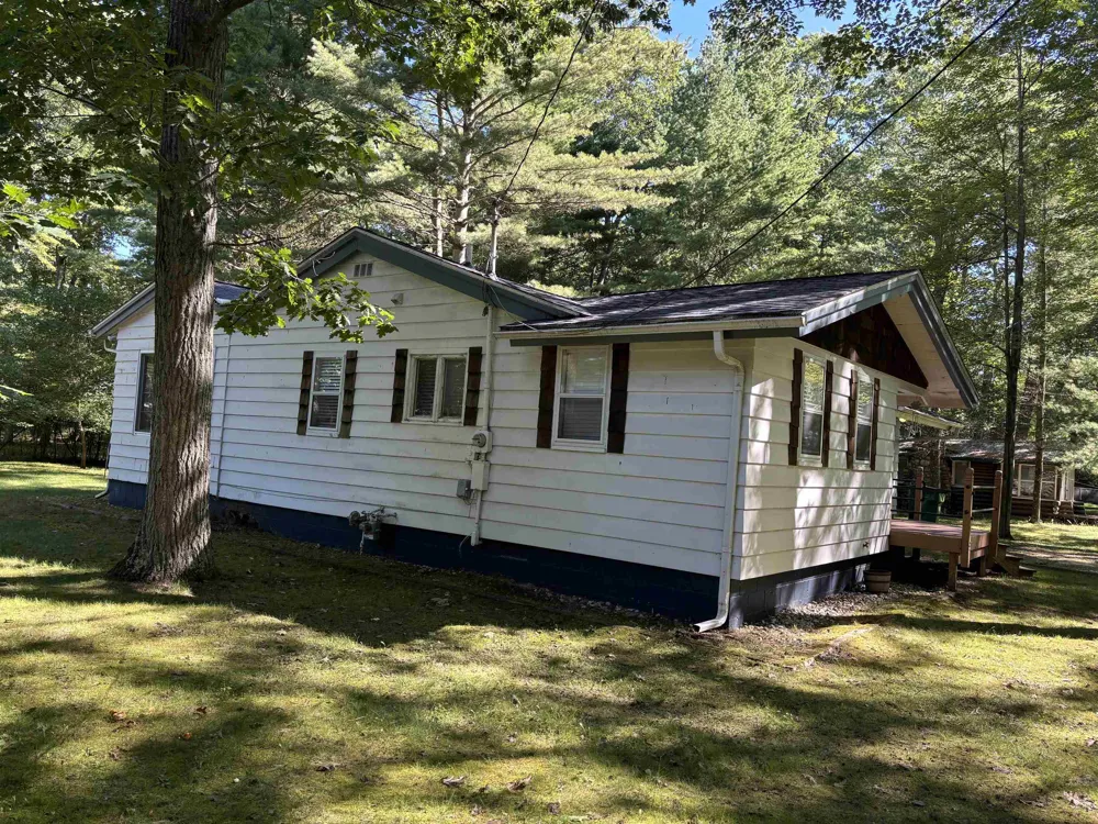 2479 Valley Baldwin Township, MI 48730