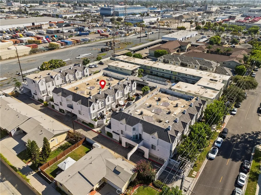 1751 E 68th #12 Long Beach, CA 90805