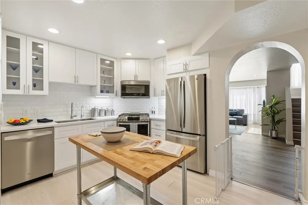 1751 E 68th #12 Long Beach, CA 90805