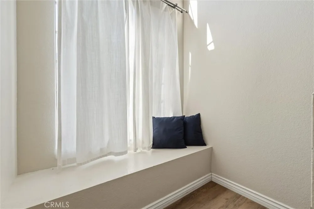 1751 E 68th #12 Long Beach, CA 90805