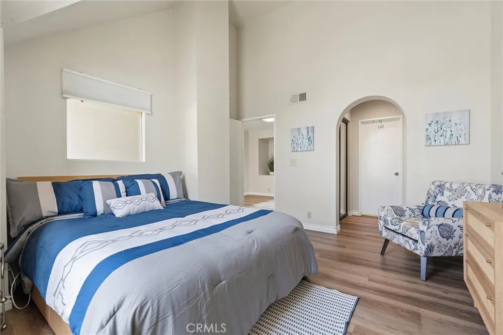 1751 E 68th #12 Long Beach, CA 90805