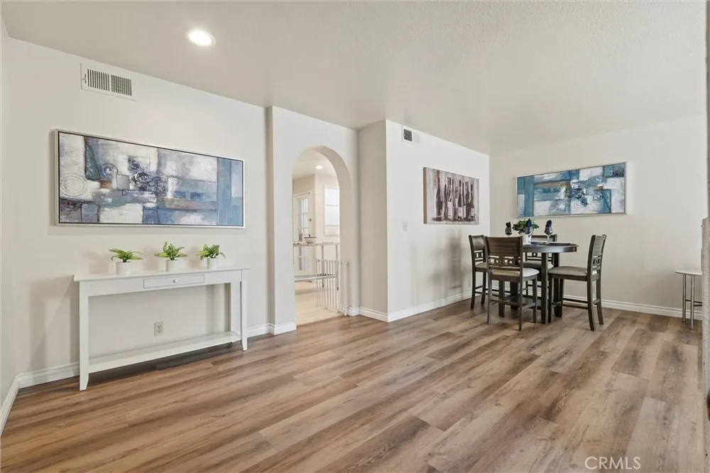 1751 E 68th #12 Long Beach, CA 90805