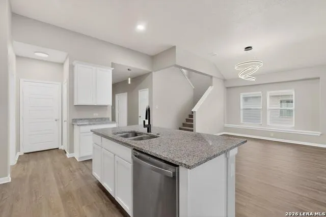 1141 AMBER LK Seguin, TX 78155