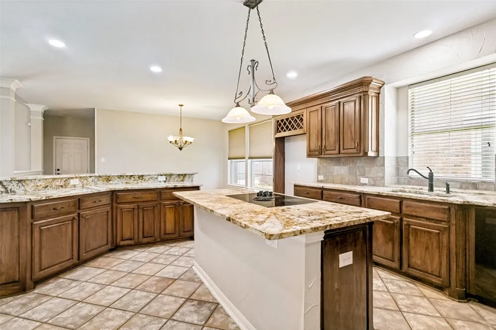 2208 Scenic Drive Plano, TX 75025